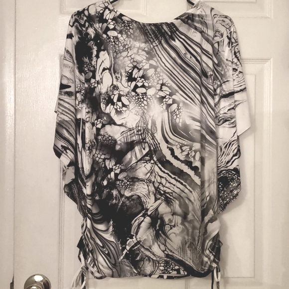 Style & Co Top - Picture 2 of 9